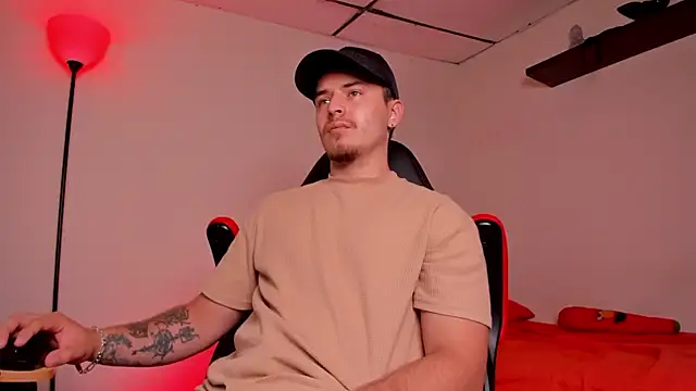 james connor2 online show from 10-18-25, 07:03