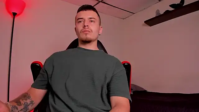 james connor2 online show from 10-30-25, 07:36