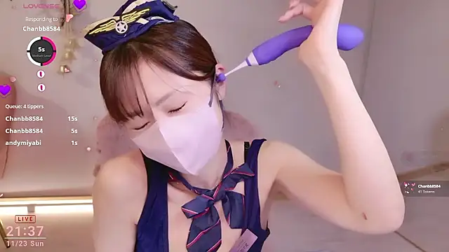 meg 0901 online show from 11-23-25, 12:38