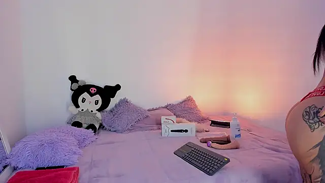 shadowcatt  online show from 12-11-24, 09:01