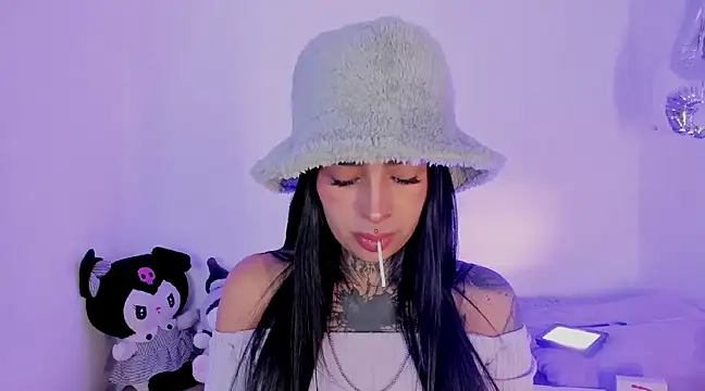 shadowcatt  online show from 02-21-25, 11:43