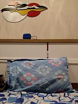 Snapshot of king_boy chatting on 02-24-25, 08:47 king boy online show from 02-24-25, 08:47