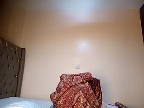 Pretty tiffany online show from 11-22-25, 10:36