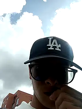 Snapshot of Cuervo_maniaco chatting on 12-02-24, 03:25 Cuervo maniaco online show from 12-02-24, 03:25