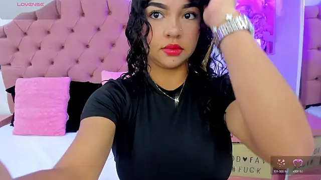 VictoriaBlakee online show from 02-10-25, 11:57