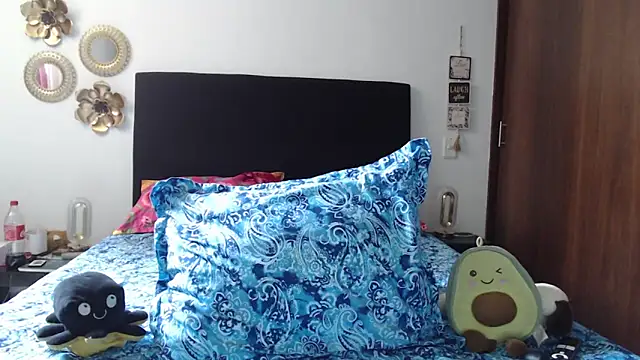 Snapshot of TatianaMonteross chatting on 11-07-25, 04:18 TatianaMonteross online show from 11-07-25, 04:18