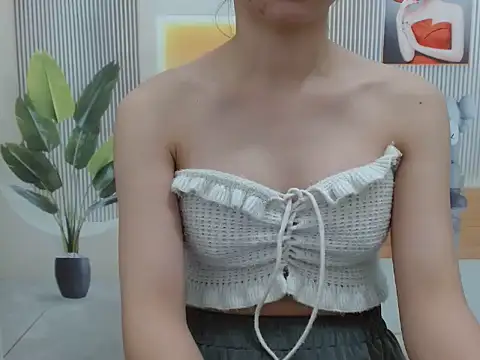 Jikey98 online show from 10-27-25, 02:43