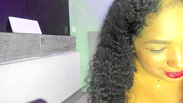Annie-Wolf online show from 01-18-25, 01:08