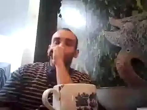 Snapshot of DrbigdickUK chatting on 10-21-25, 06:41 DrbigdickUK online show from 10-21-25, 06:41