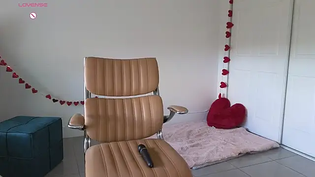 Sapphir3xoxo online show from 02-12-25, 03:16
