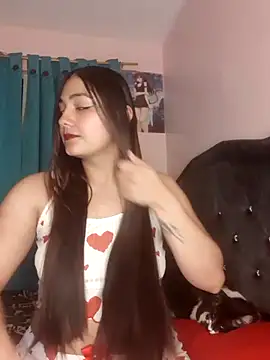 Nahiara velez online show from 12-11-24, 11:21