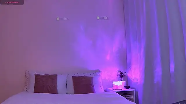 StacyWorry online show from 03-22-25, 04:03