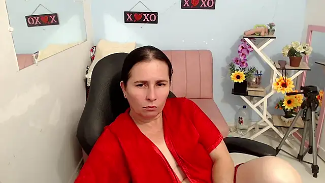 victoria jones online show from 10-07-25, 04:48