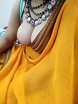 Snapshot of Diya_Chopra chatting on 12-25-24, 07:14 Diya Chopra online show from 12-25-24, 07:14