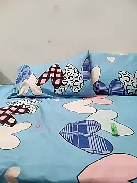 Snapshot of Diya_Chopra chatting on 01-25-25, 04:23 Diya Chopra online show from 01-25-25, 04:23