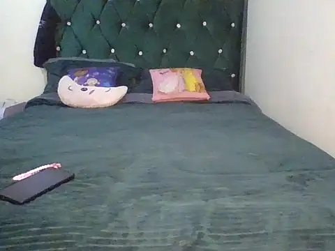 Snapshot of wildnastia chatting on 09-20-25, 03:18 wildnastia online show from 09-20-25, 03:18