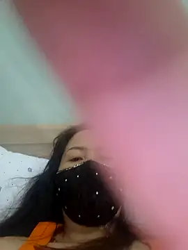 Snapshot of Baby-sexytits18 chatting on 03-06-25, 10:04 Baby-sexytits18 online show from 03-06-25, 10:04