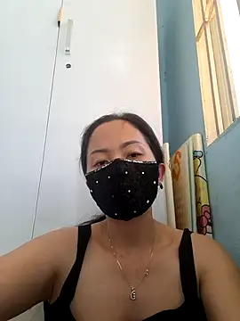 Snapshot of Baby-sexytits18 chatting on 03-08-25, 08:11 Baby-sexytits18 online show from 03-08-25, 08:11
