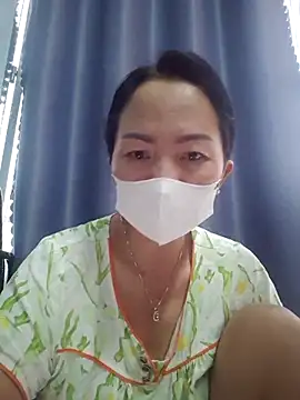 Snapshot of Baby-sexytits18 chatting on 10-23-25, 11:24 Baby-sexytits18 online show from 10-23-25, 11:24