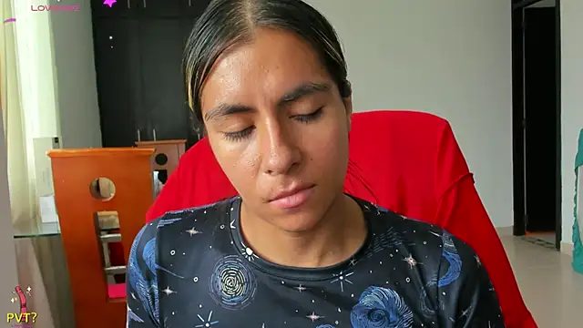 Snapshot of Kamilasalazar chatting on 02-23-25, 05:07 Kamilasalazar online show from 02-23-25, 05:07