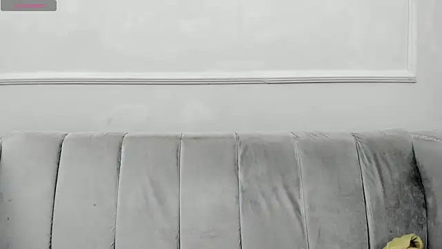 Isabellsmmith online show from 01-27-25, 03:58