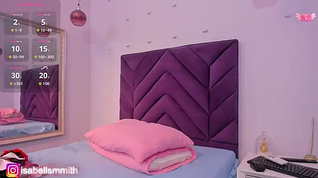 Isabellsmmith online show from 10-30-25, 03:24