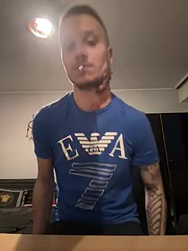 Snapshot of BWC69_69_69 chatting on 01-10-25, 03:27 BWC69 69 69 online show from 01-10-25, 03:27