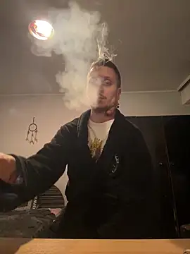 Snapshot of BWC69_69_69 chatting on 02-07-25, 07:17 BWC69 69 69 online show from 02-07-25, 07:17