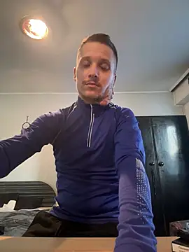 Snapshot of BWC69_69_69 chatting on 02-22-25, 03:36 BWC69 69 69 online show from 02-22-25, 03:36