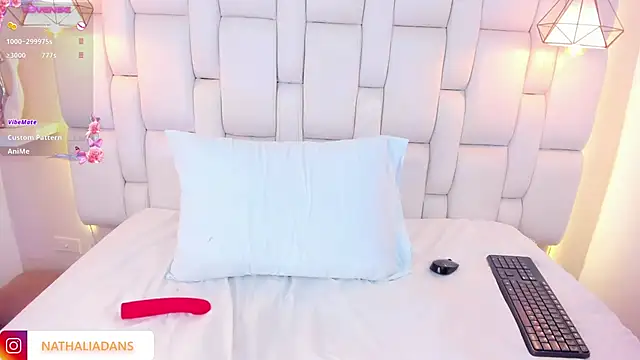 NathaliAdans online show from 03-08-25, 10:13