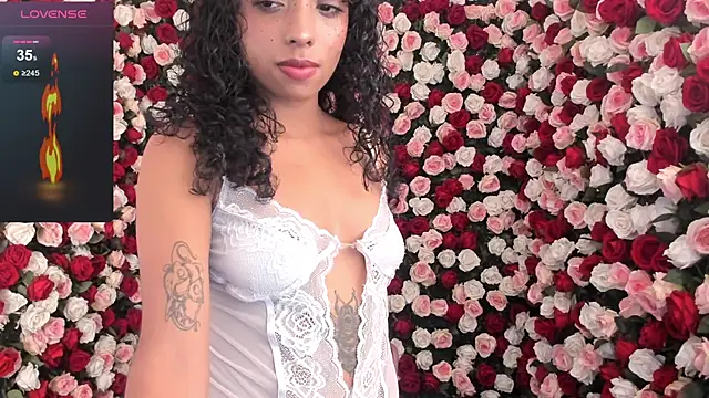 Ariella Ruiz online show from 01-07-25, 12:31