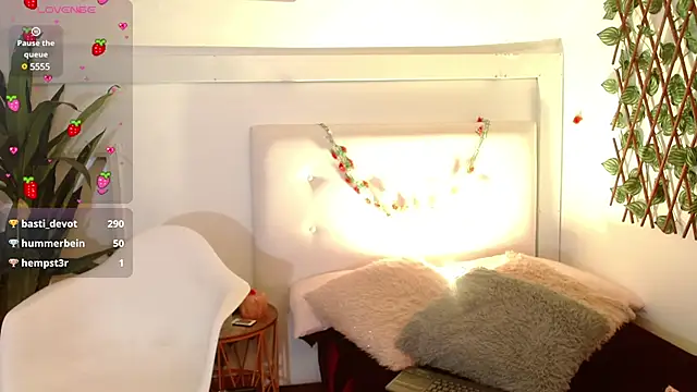 sweet blueberry  online show from 02-27-25, 04:53