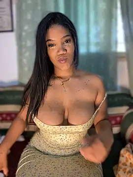 Snapshot of JennamartinyII chatting on 01-15-25, 11:43 JennamartinyII online show from 01-15-25, 11:43