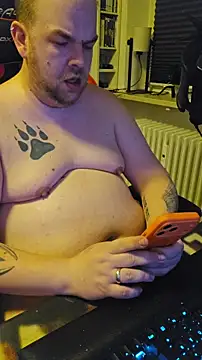 PupW0lfy online show from 01-17-26, 07:28