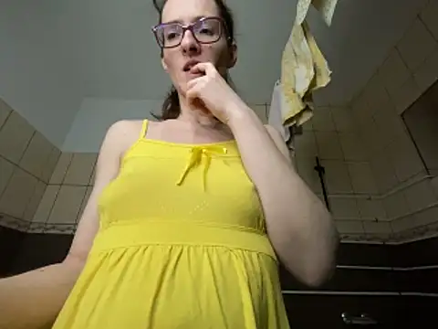 Milky hairy mommy online show from 02-01-26, 07:45