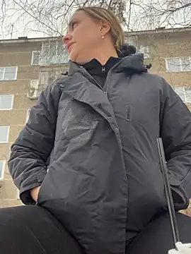 OlgaBuzzz online show from 03-18-25, 10:36