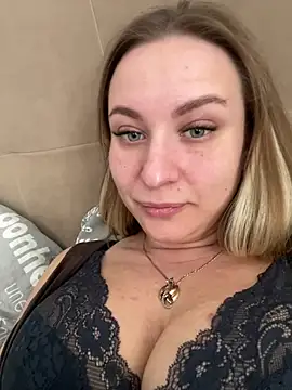 Snapshot of OlgaBuzzz chatting on 02-07-26, 05:33 OlgaBuzzz online show from 02-07-26, 05:33