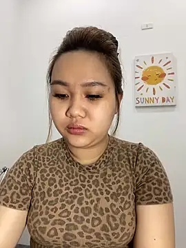 Odette68 online show from 12-19-25, 12:28