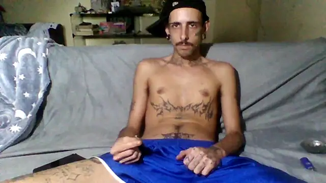 Snapshot of sellvageria chatting on 11-04-25, 07:57 sellvageria online show from 11-04-25, 07:57