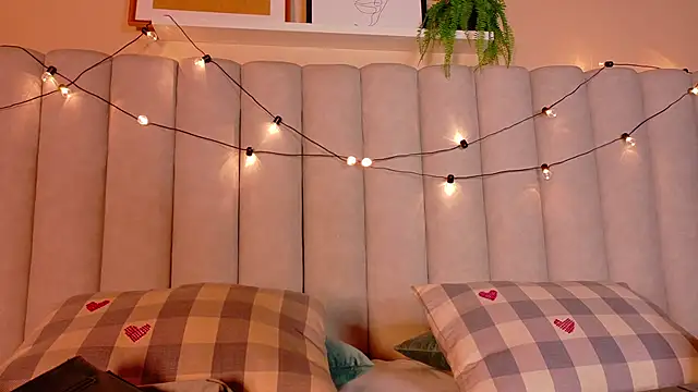 AbbyWathson online show from 11-13-25, 07:57