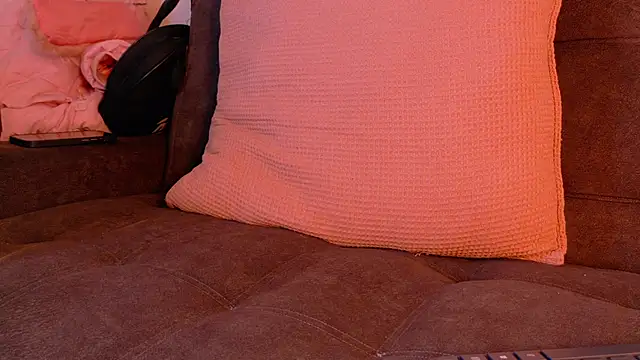 Snapshot of AbbyWathson chatting on 02-23-26, 12:13 AbbyWathson online show from 02-23-26, 12:13