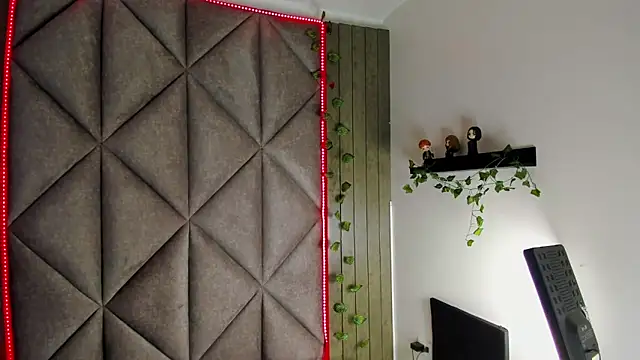 Snapshot of AbbyWathson chatting on 02-27-26, 11:43 AbbyWathson online show from 02-27-26, 11:43