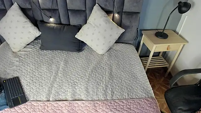 Snapshot of AbbyWathson chatting on 03-05-26, 12:12 AbbyWathson online show from 03-05-26, 12:12