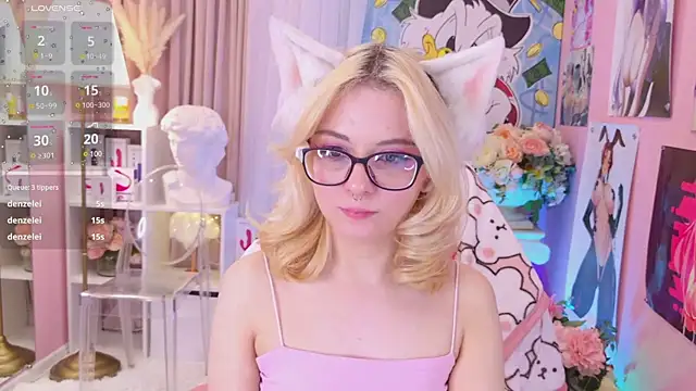 Coconut Mia online show from 12-03-24, 12:13