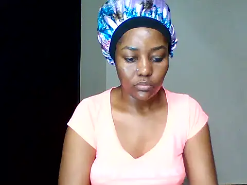 Snapshot of wendy--pretty chatting on 01-12-25, 03:36 wendy--pretty online show from 01-12-25, 03:36