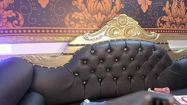 ice queen  online show from 01-11-25, 01:59