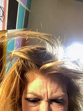 Blondebeauty6996 online show from 12-10-24, 08:30