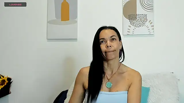 Evawalker  online show from 03-07-25, 04:46