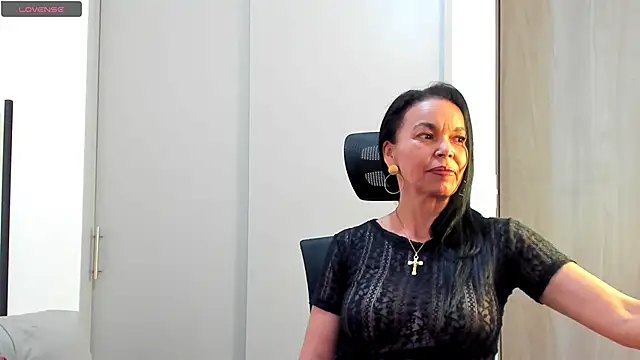 Evawalker  online show from 09-09-25, 02:44