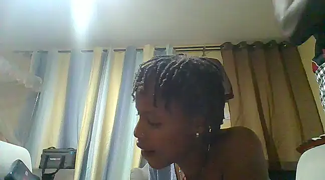 Snapshot of likys123 chatting on 12-02-24, 08:00 likys123 online show from 12-02-24, 08:00